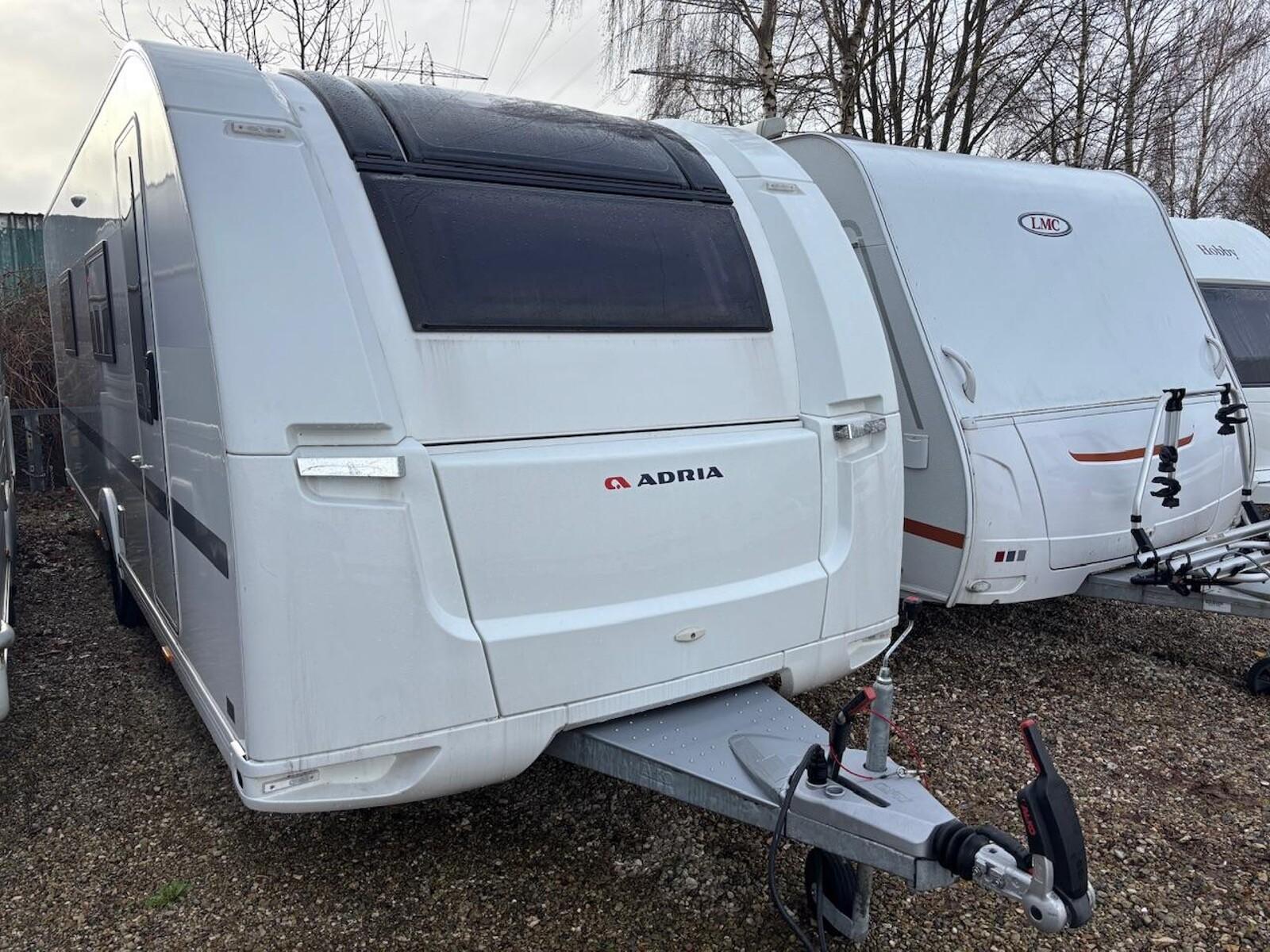 Adria Alpina 663 HT SAT TV MOVER ELEKTR STÜTZEN SOFORT