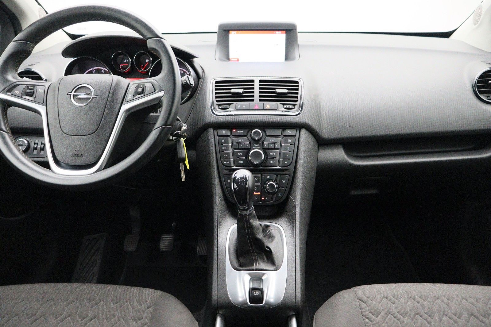 Fahrzeugabbildung Opel Meriva Active