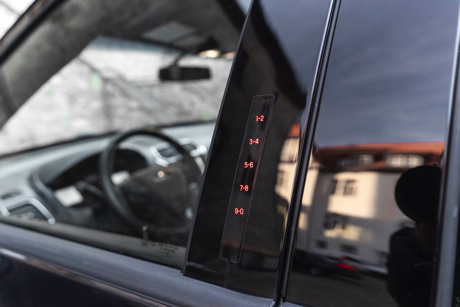 Fahrzeugabbildung Ford Explorer 3.5L SPORT 4X4 KAM TOTW M+S SZH/SZK