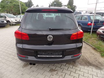Volkswagen Tiguan - 4