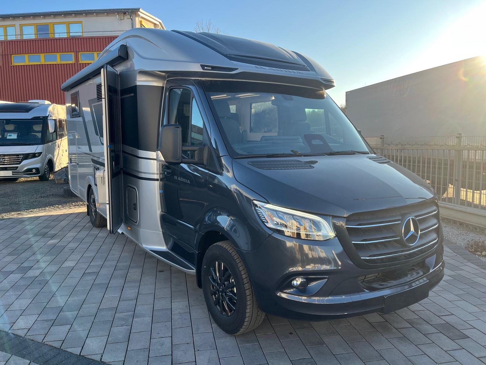 Adria MB Matrix Supreme 670 SL / Automatik / 170 PS