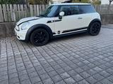 MINI One 1.6 *SHZ KLIMA TÜV NEU*