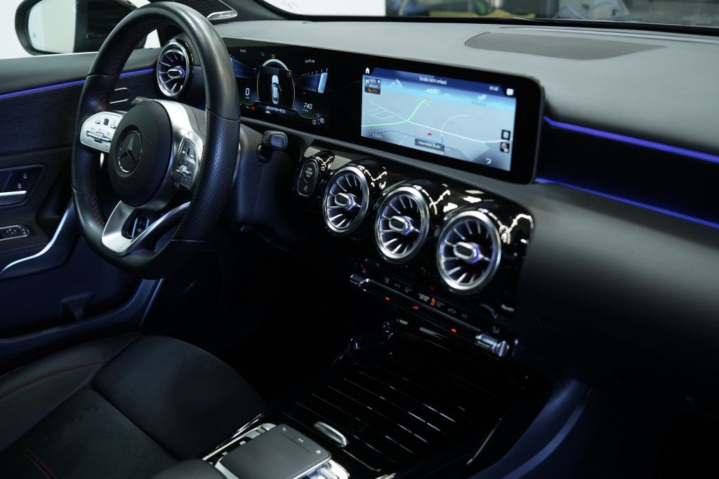Mercedes Benz A 35 Amg