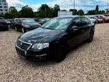 Volkswagen Passat 1.9 TDI DPF Comfortline + Xenon + Klima + - Volkswagen Passat aus 2006: Comfortline