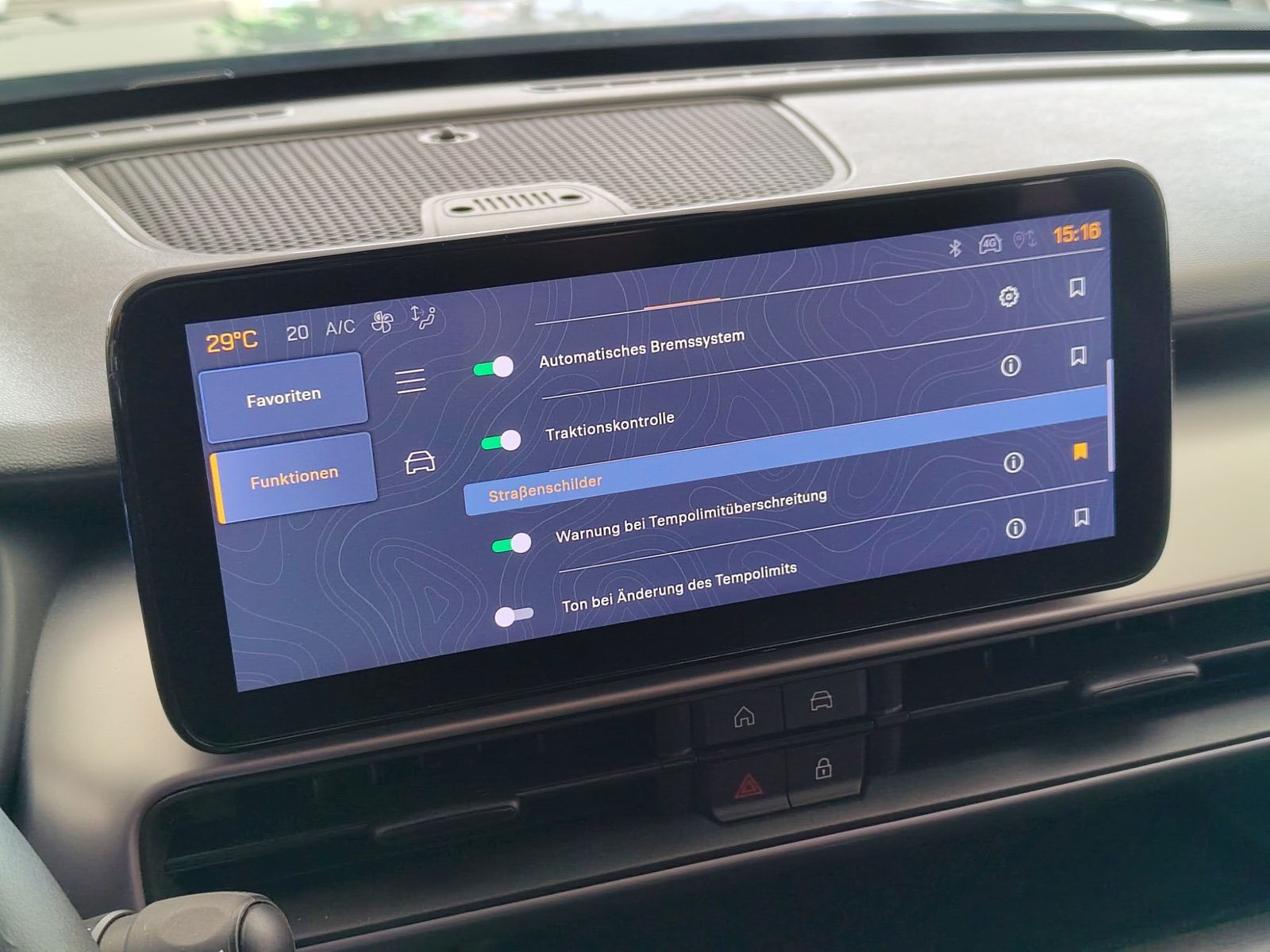 JEEP Avenger  1.2 MHEV Altitude JBL ACC LED – Bild 30
