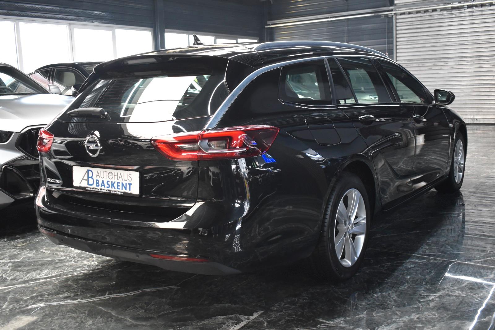 Opel Insignia B Sports Tourer Elegance*LEDER*NAVI*LED