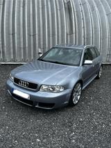 Audi RS4 B5 2.7 quattro - - Audi RS4 aus 2001: Kombi