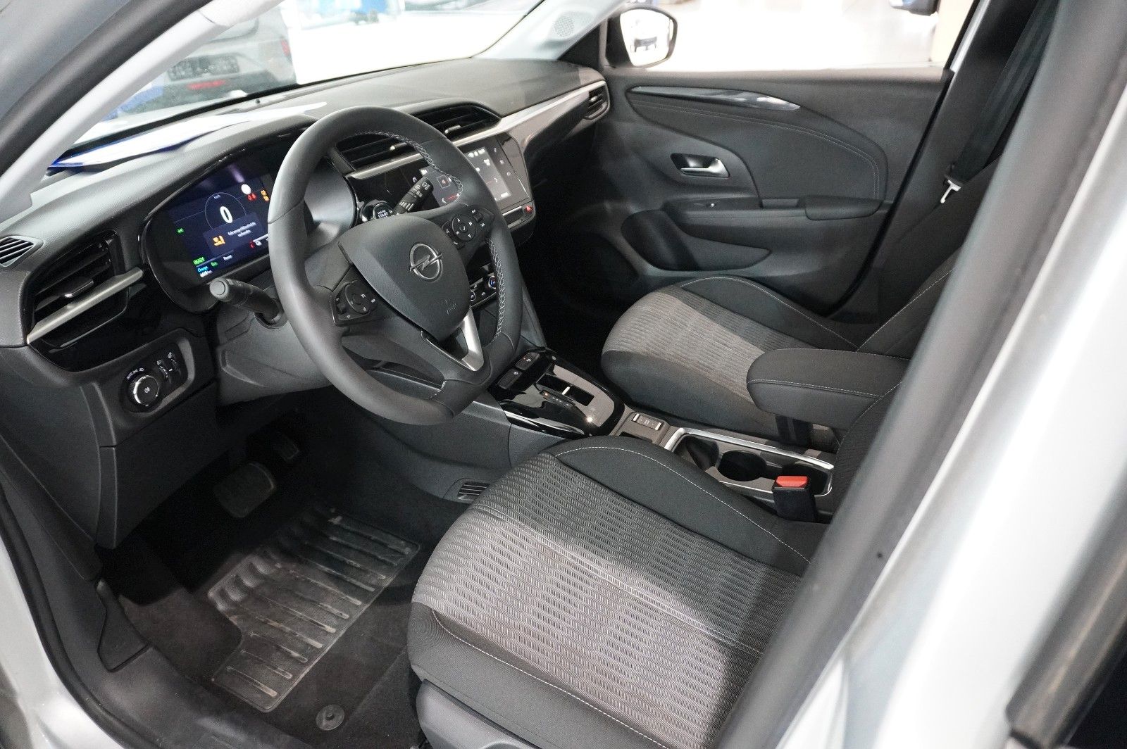 Fahrzeugabbildung Opel Corsa-e F ELEGANCE 1-PHASIG NAVI/LED/KAMERA/DAB+