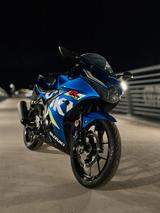 Suzuki GSX-R 125 - SUZUKI GSX R 125