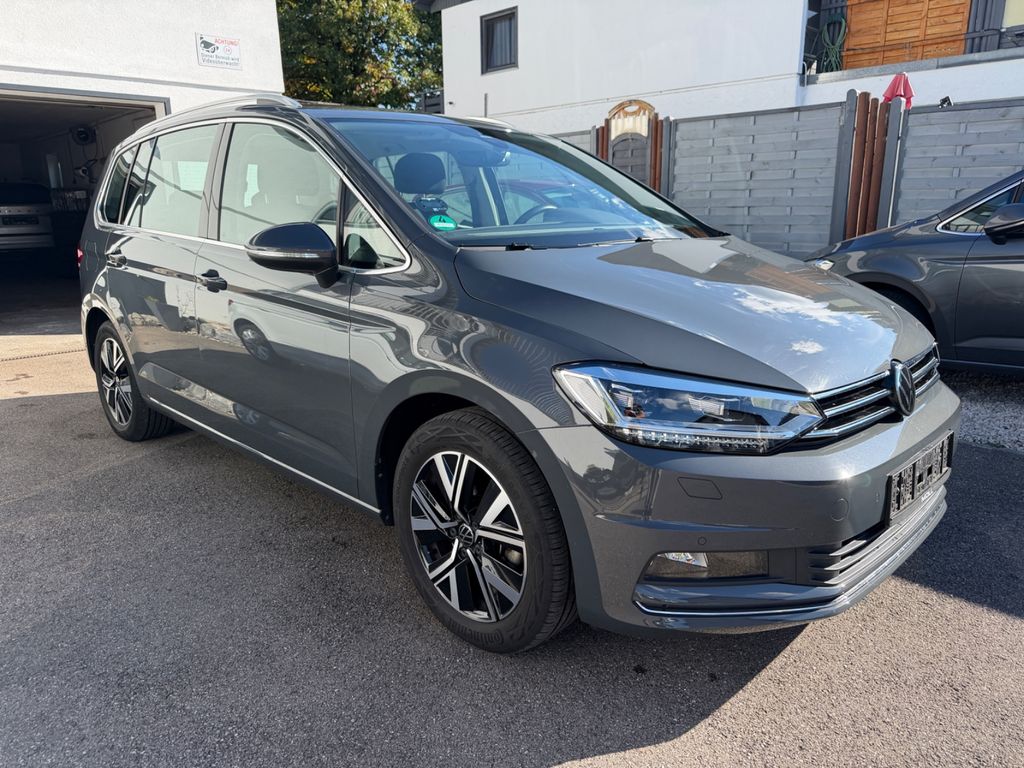 Image of Volkswagen Touran