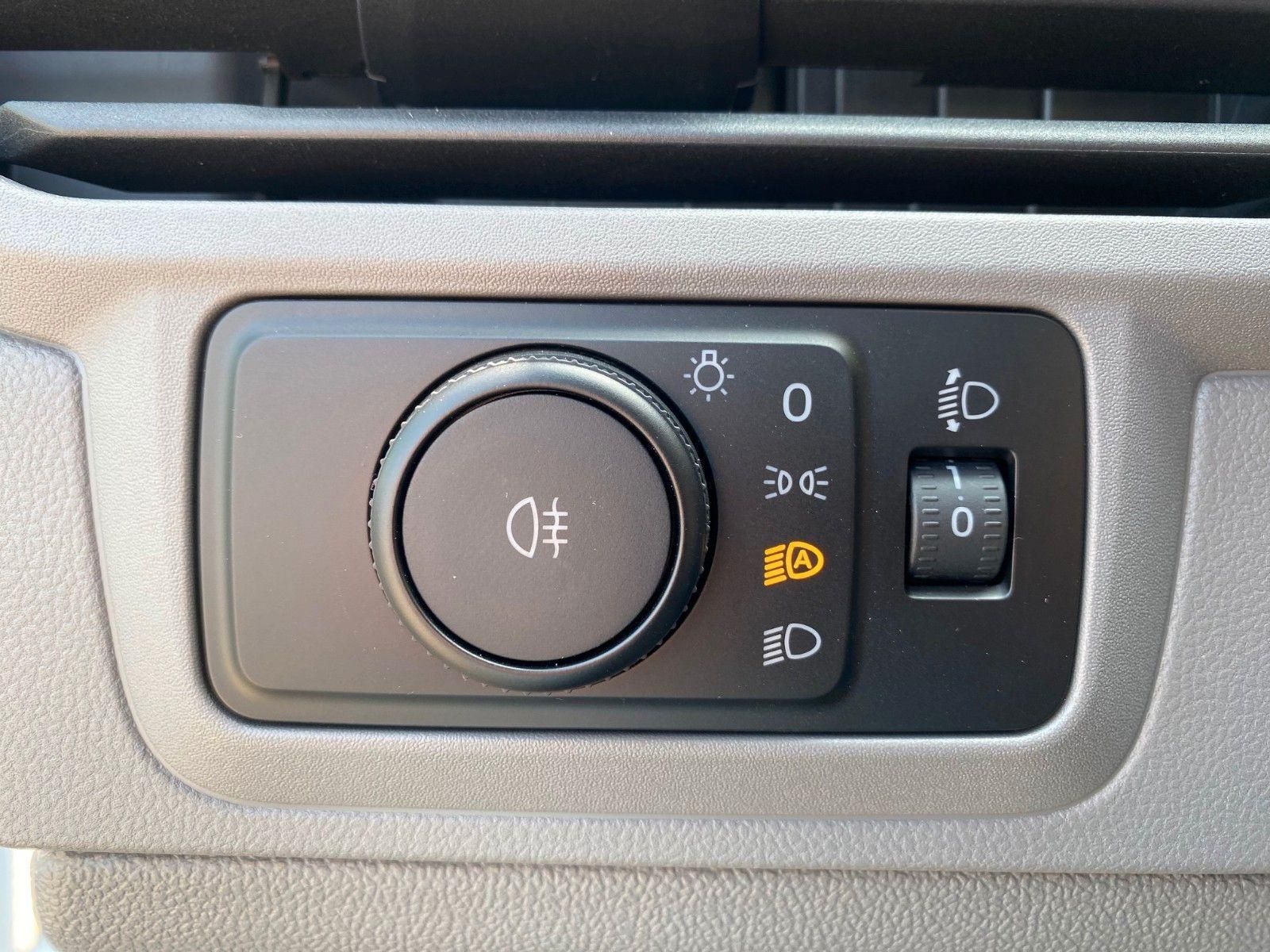 Fahrzeugabbildung Volkswagen T7 2.0 TDI+App+PDC+sofort verfügbar+2x Heckflüge