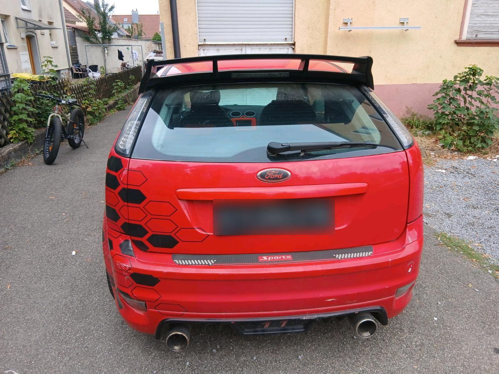 Ford Focus 2006 — engine 101 HP (74kW)