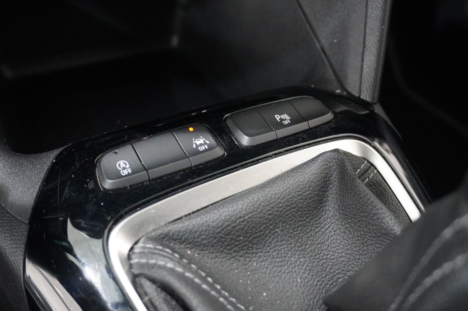 Fahrzeugabbildung Opel Corsa F 1.2 ELEGANCE NAVI/LED/TEMP/PDC/KLIMA/USB