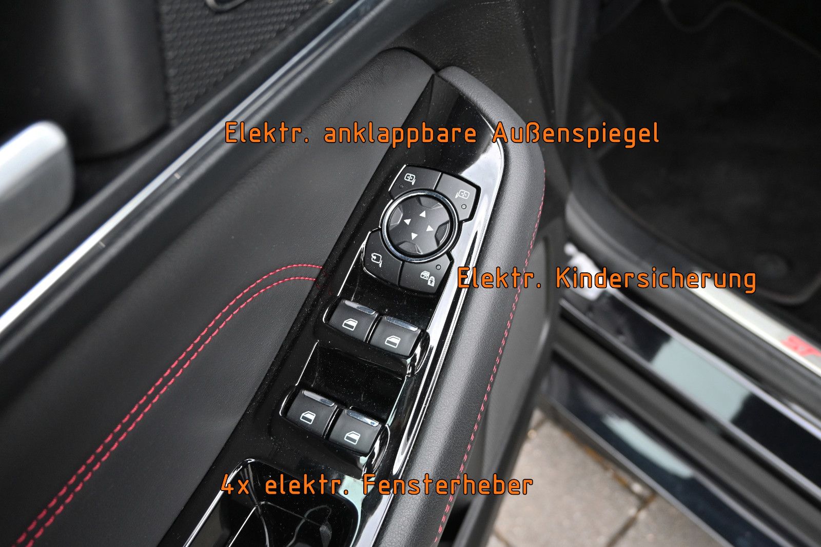 Fahrzeugabbildung Ford S-Max 2.0d EcoBlue ST-Line Auto °AHK°STANDHEIZ°
