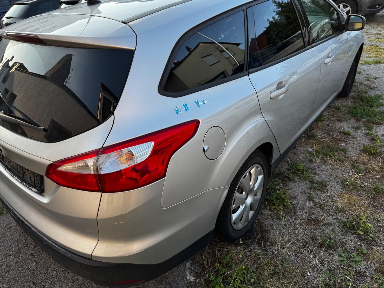 Ford Focus 2012 — салон