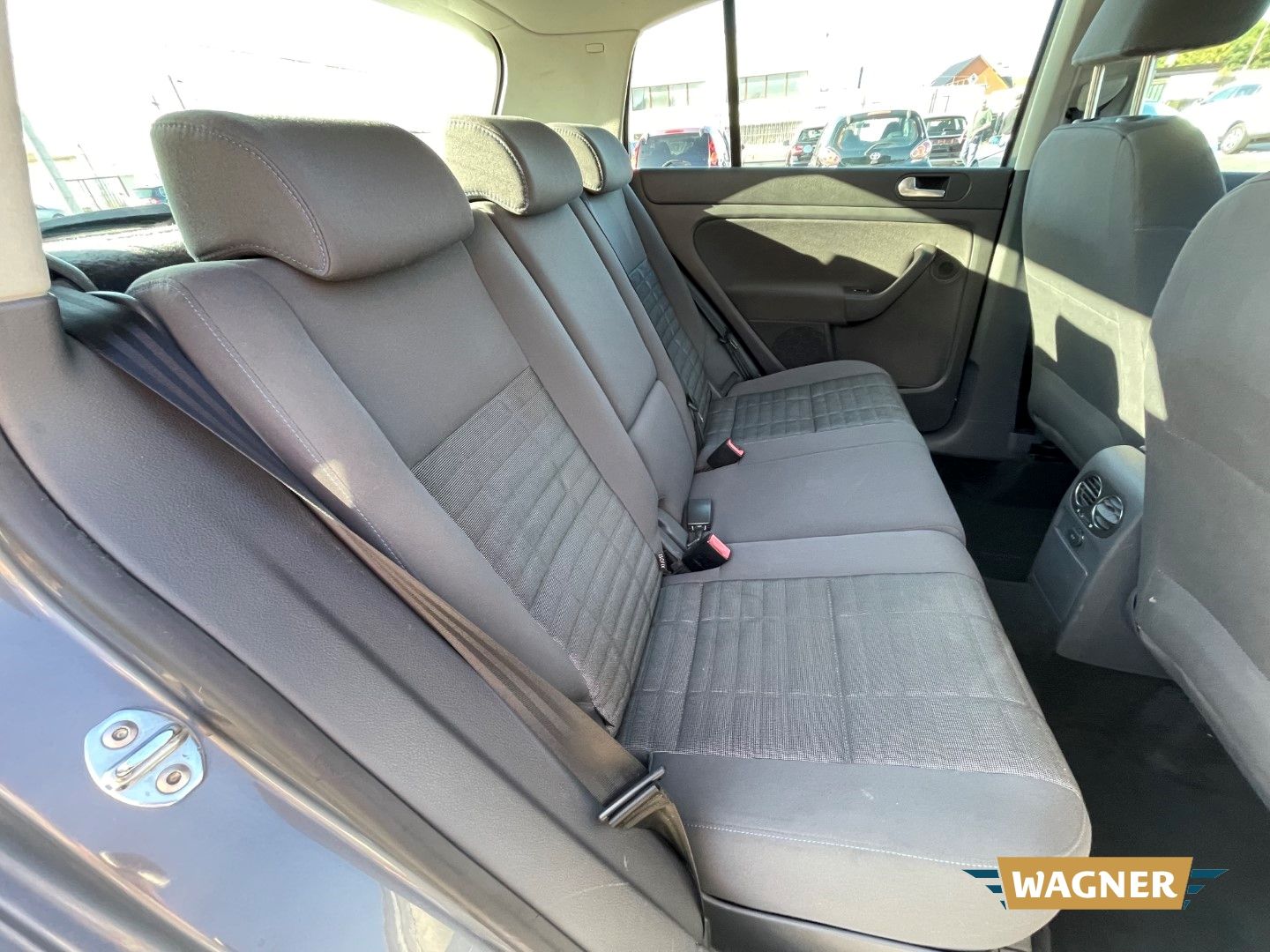 Fahrzeugabbildung Volkswagen Golf Plus V Tour Tempomat Klimaautomatik