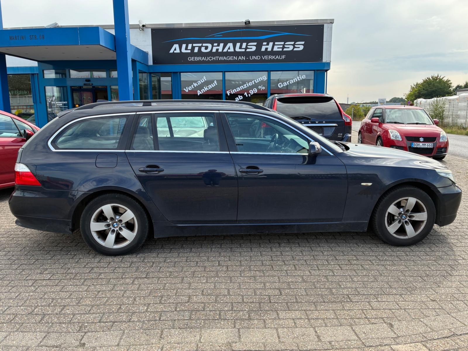 BMW 525 2008 — rear view