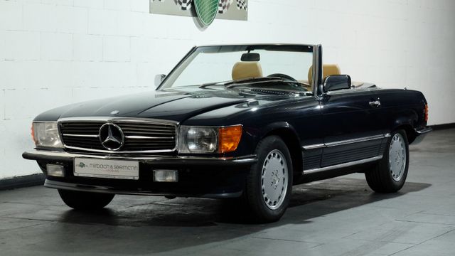 Mercedes-Benz 560 SL - R 107