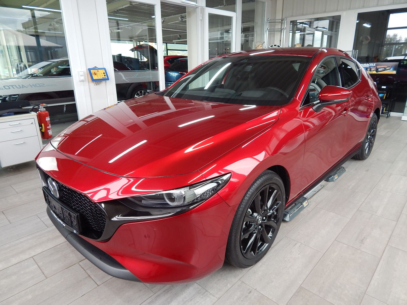 Mazda 3 e-SKYACTIV 140 Homura >2026< Automatik imagem 2