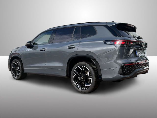 Tayron R-Line 1.5 l eHybrid OPF 130 kW (177 PS)