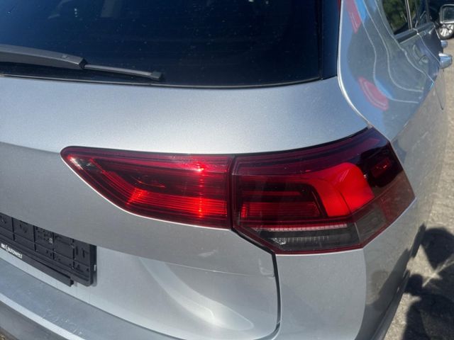 Golf VIII Active 1.5 TSI LED Navi AHK Climatroni