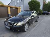 Mercedes-Benz MERCEDES BENZ E250 CGI - Mercedes-Benz E 250 in Bochum