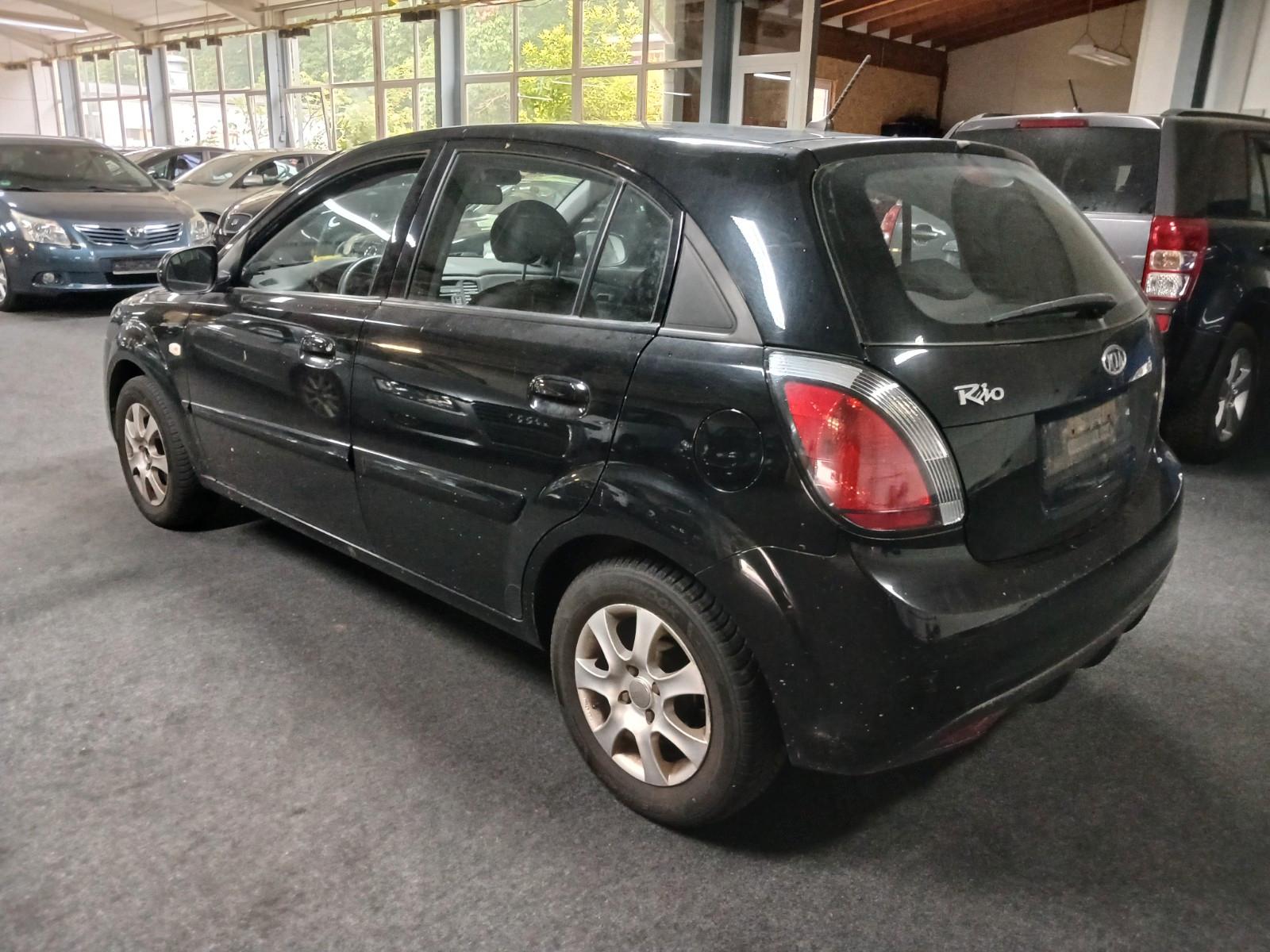 Kia Rio 1.4 Vision HU 11/27 LM ALLWETTER