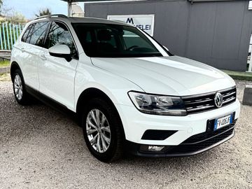 Volkswagen Tiguan - 2