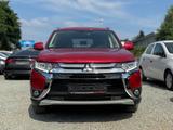 Mitsubishi Outlander 2.2 DI-D Top ClearTec 4WD Auto*7 Sitze - Mitsubishi Gebrauchtwagen