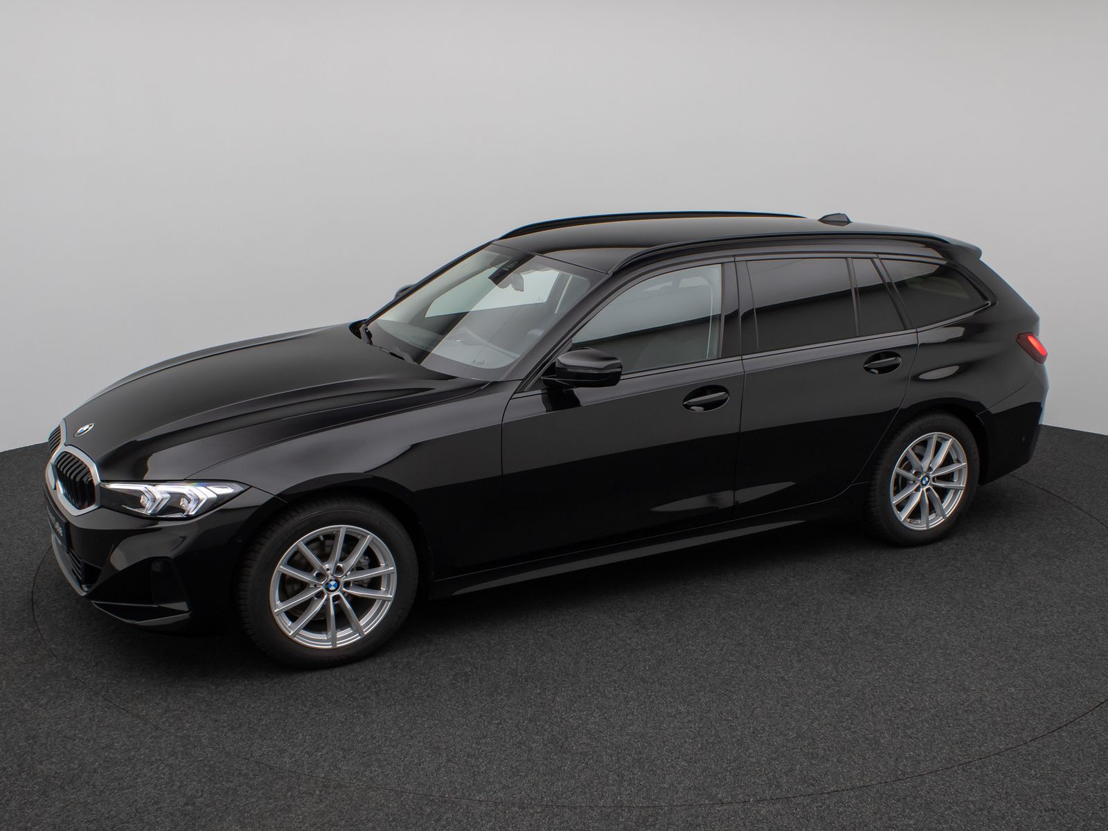 Fahrzeugabbildung BMW 318i Kamera DAB HiFi CockPit+ DrivingAssis Alarm