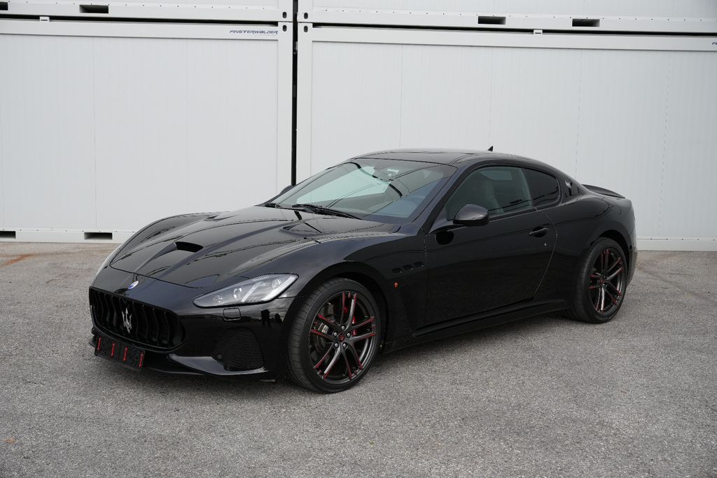 Image of Maserati Granturismo