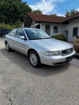 Audi A4 1.8 - B5 - 2. Hand - sehr schöner Zustand - gebrauchte Audi A4 aus dem Jahr 2000