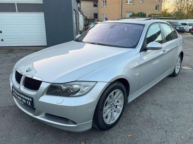 BMW 3er Lim. 318i*EF*ESP*ZV*MFL*TEMPO*PANO*GARANTIE*