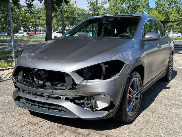 Mercedes-Benz GLA 35 AMG 4Matic Panorama/Head-Up/360 Kamera