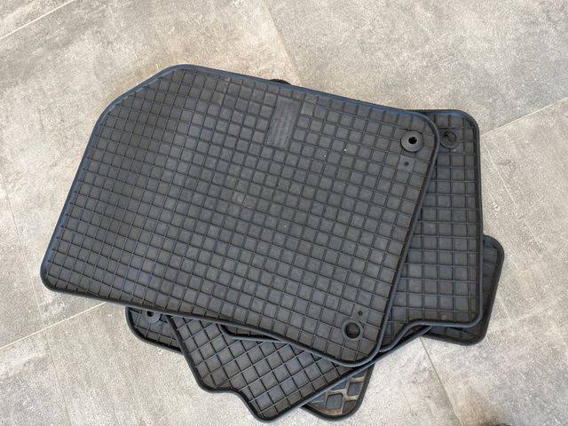 Volvo V90 Kombi Momentum *LED*AndroidAutoAppleCarPlay