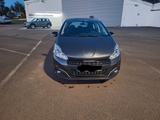Peugeot 208 PureTech 82 Active Active - gebrauchte Peugeot 208 aus dem Jahr 2017
