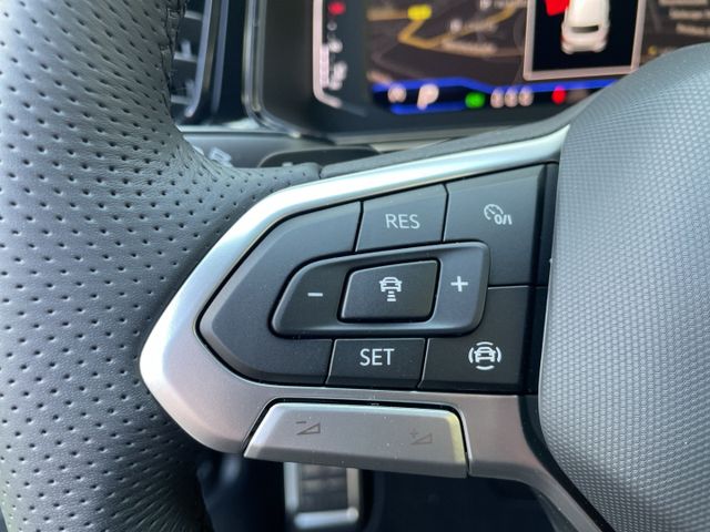 T-Roc R-Line 1.5 TSI DSG Black Style Standhzg/AC