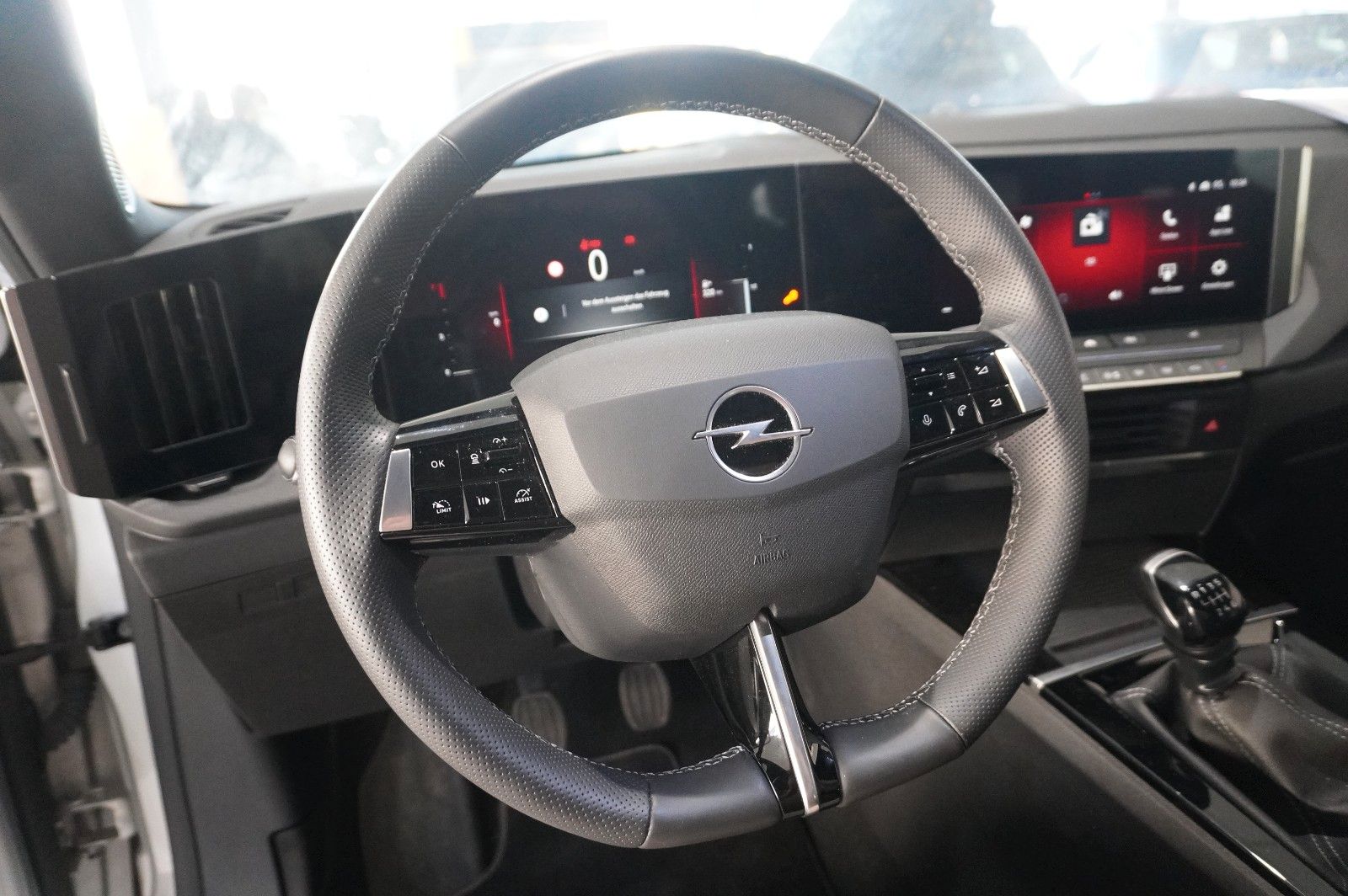 Fahrzeugabbildung Opel Astra L ST 1.2T GS SPORT NAVI/LED/360° /SPORT/SH