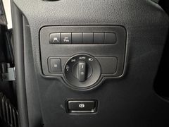MERCEDES-BENZ Vito Tourer 119 CDI Ed. EL*LED*LEDER*RFK*SHZ*AHK MERCEDES-BENZ Vito Tourer 119 CDI Ed. EL*LED*LEDER*RFK*SHZ*AHK