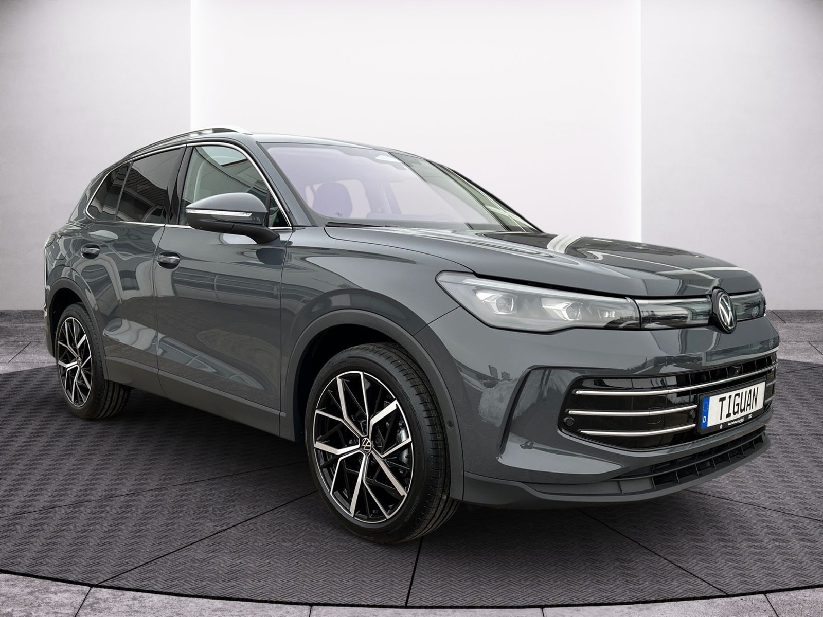 Volkswagen Tiguan Elegance 1.5 l eTSI DSG AHV Matrix 20 S foto 3