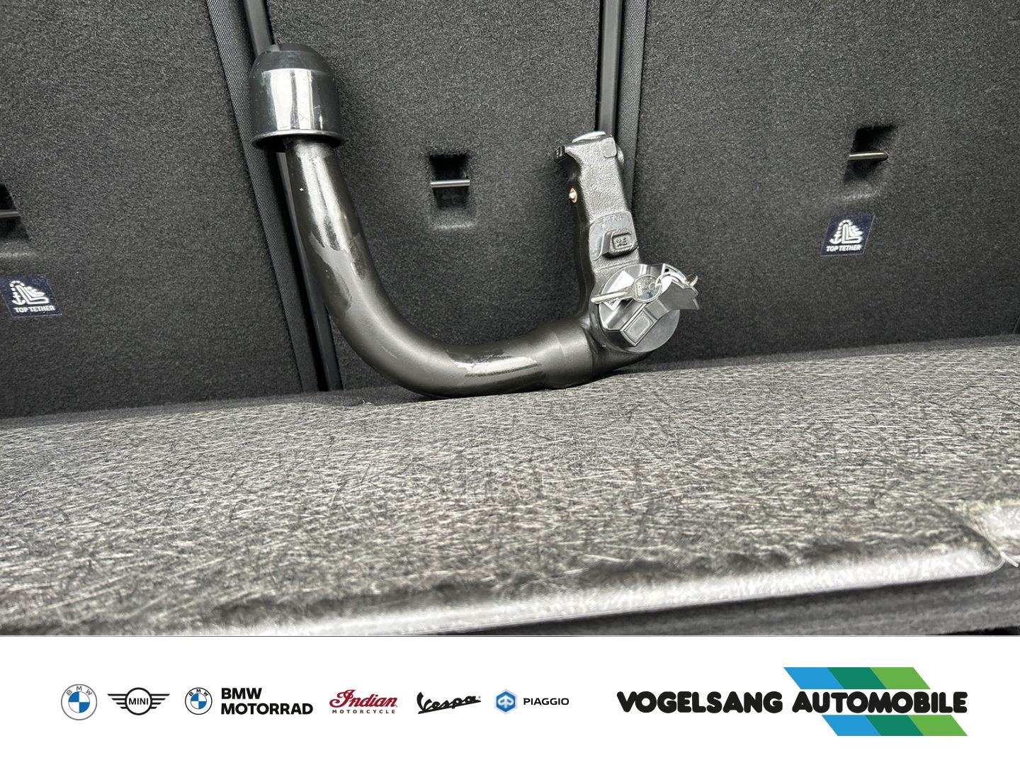 Fahrzeugabbildung BMW 120 dA,M Sport,AHK,H&K Sound,19''LMfelge,MPaketP