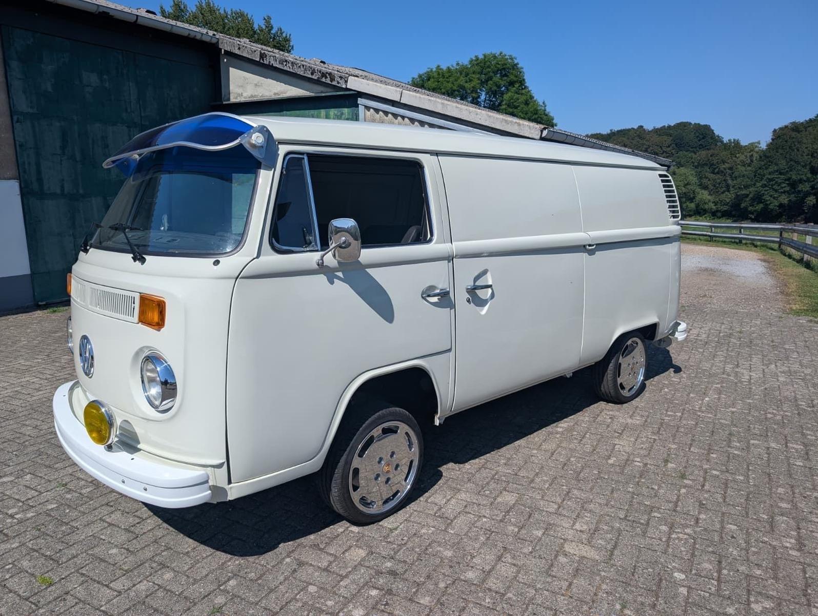 Volkswagen T2