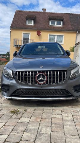 MERCEDES-BENZ GLC 250 d 4MATIC AMG Line Coupé Autom. AMG Line