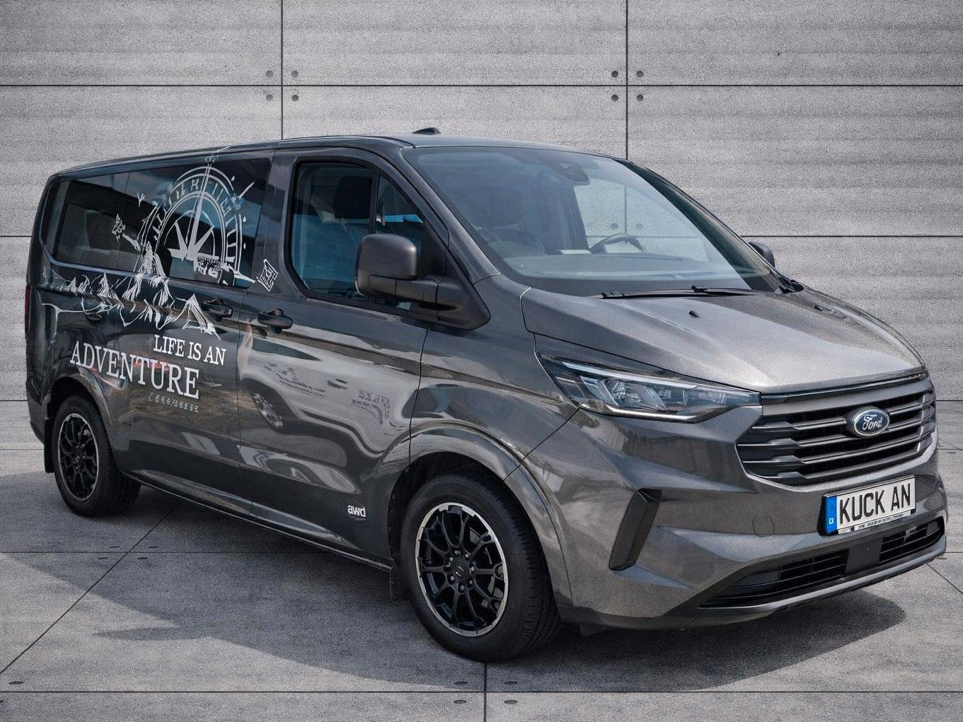 Ford Transit Custom Kombi 9 Sitzer 136 PS Automatik