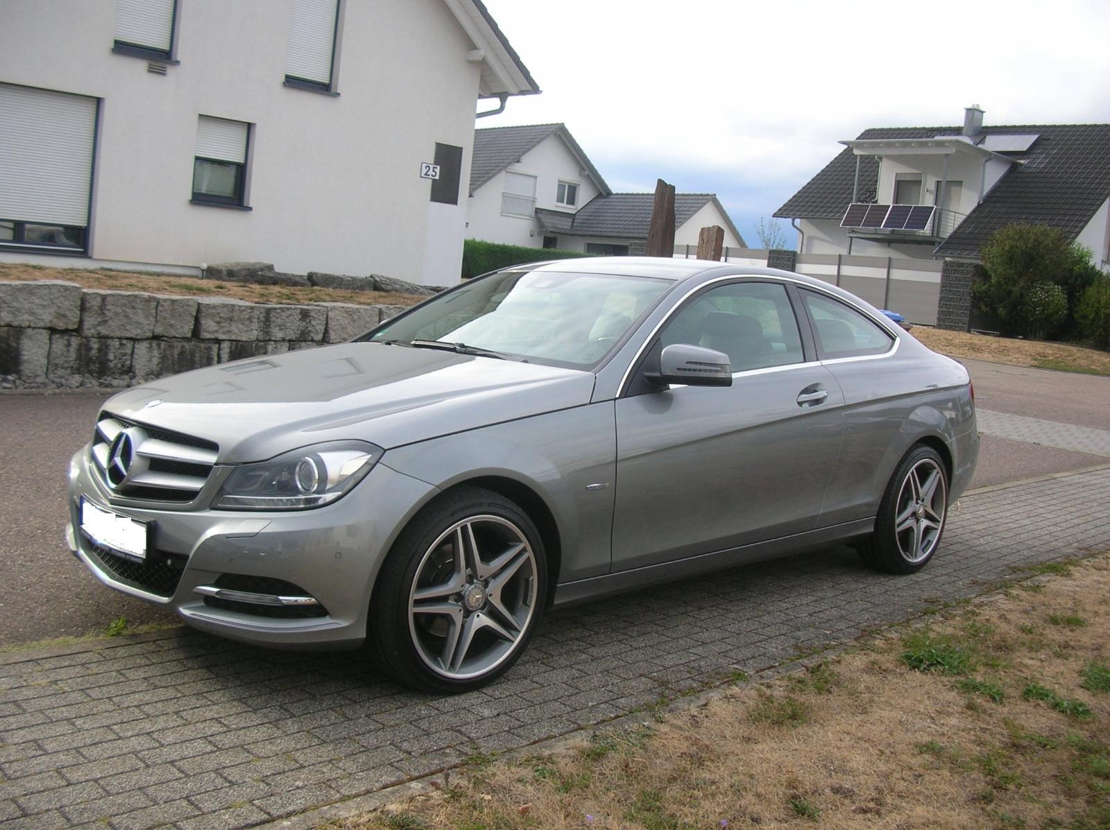 Mercedes-Benz C 220 Coupe  CDI BE-Navi-Klima-PDC-AHK ..