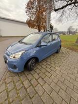 Hyundai i10 1.0 - blue / SOUND+NAVI+TOUCH