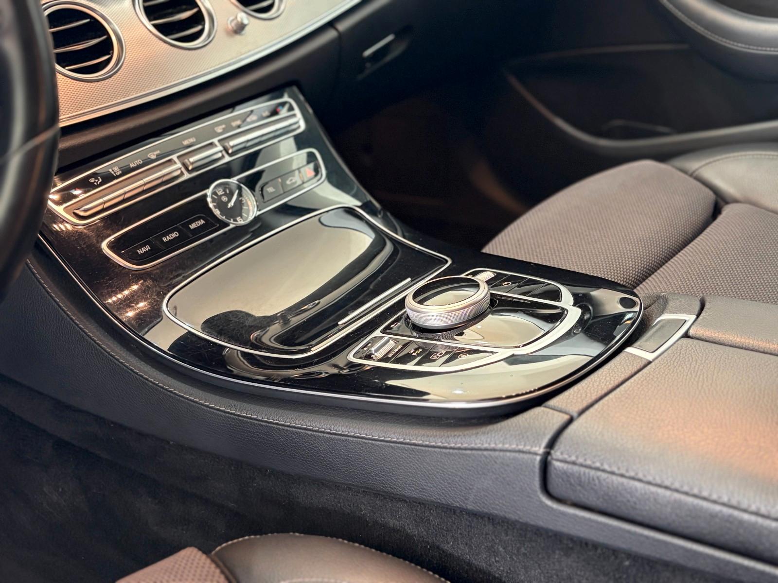 Mercedes-Benz E 200*Avantgarde*Multibeam*LED*AHK*Night*Kamera*