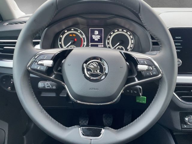 Skoda Kamiq 1.5 TSI Tour ACC*Bi-LED*CAM*SHZ*SMARTLINK*