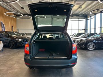 Skoda Superb Combi Exclusive *Navi*BiXenon*