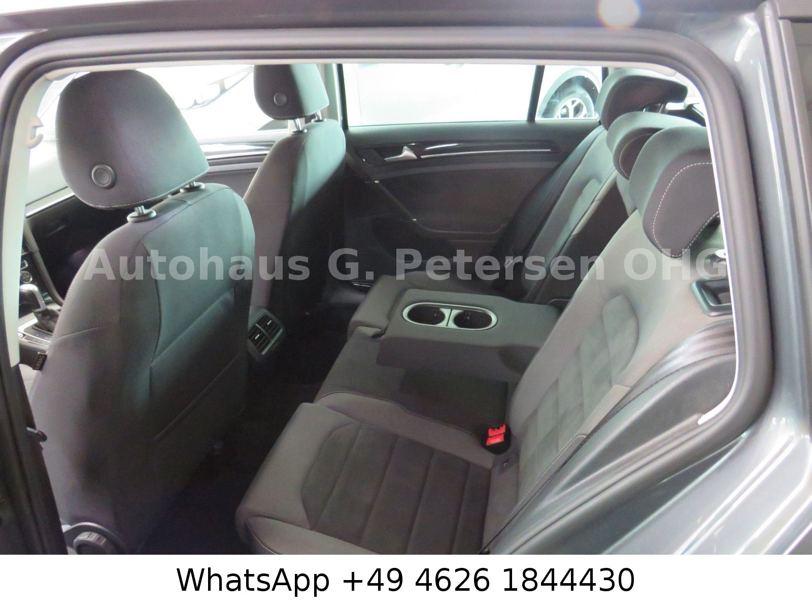 Fahrzeugabbildung Volkswagen Golf 7 Var. Highli*Panorama*AHK*Navi*ACC*LED*CAM